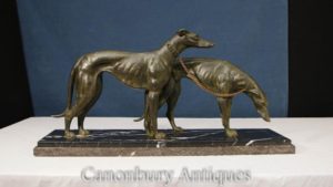 Par Antique Art Deco Bronze Greyhounds assinado Salvatore Melani 1925 Hound