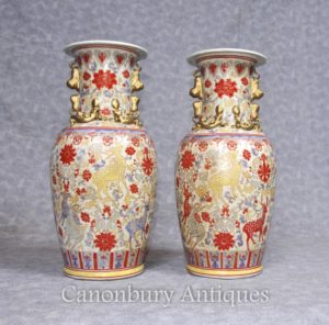 Pair Chinese Celadon Porcelain Vases Urns Deleiros pintados à mão