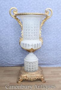 Único corte de corte francês Empire Campana Urn Vase