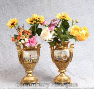 Par Dresden Porcelana Vasos De Ouro Urnas Clássica