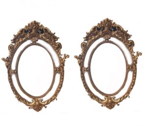 Par de grandes espelhos dourados - Oval Louis XVI Rococó