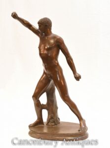 Estátua do atleta romano de bronze clássico - Estatueta de nudez do Grand Tour
