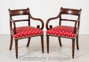 Pair Regency Arm Chairs - Cadeira aberta de mogno antiga