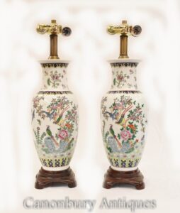 Par de Candeeiros de mesa de porcelana chinesa - Candeeiro de urna em vaso pintado