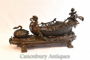 Peça central de barco de bronze de querubim - Fundição de vaso cisne francês
